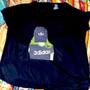 Women black workout top